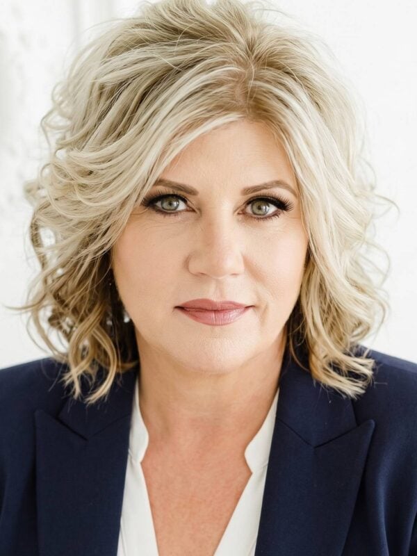 About Us - Insurance School of Texas Tracie Lampson